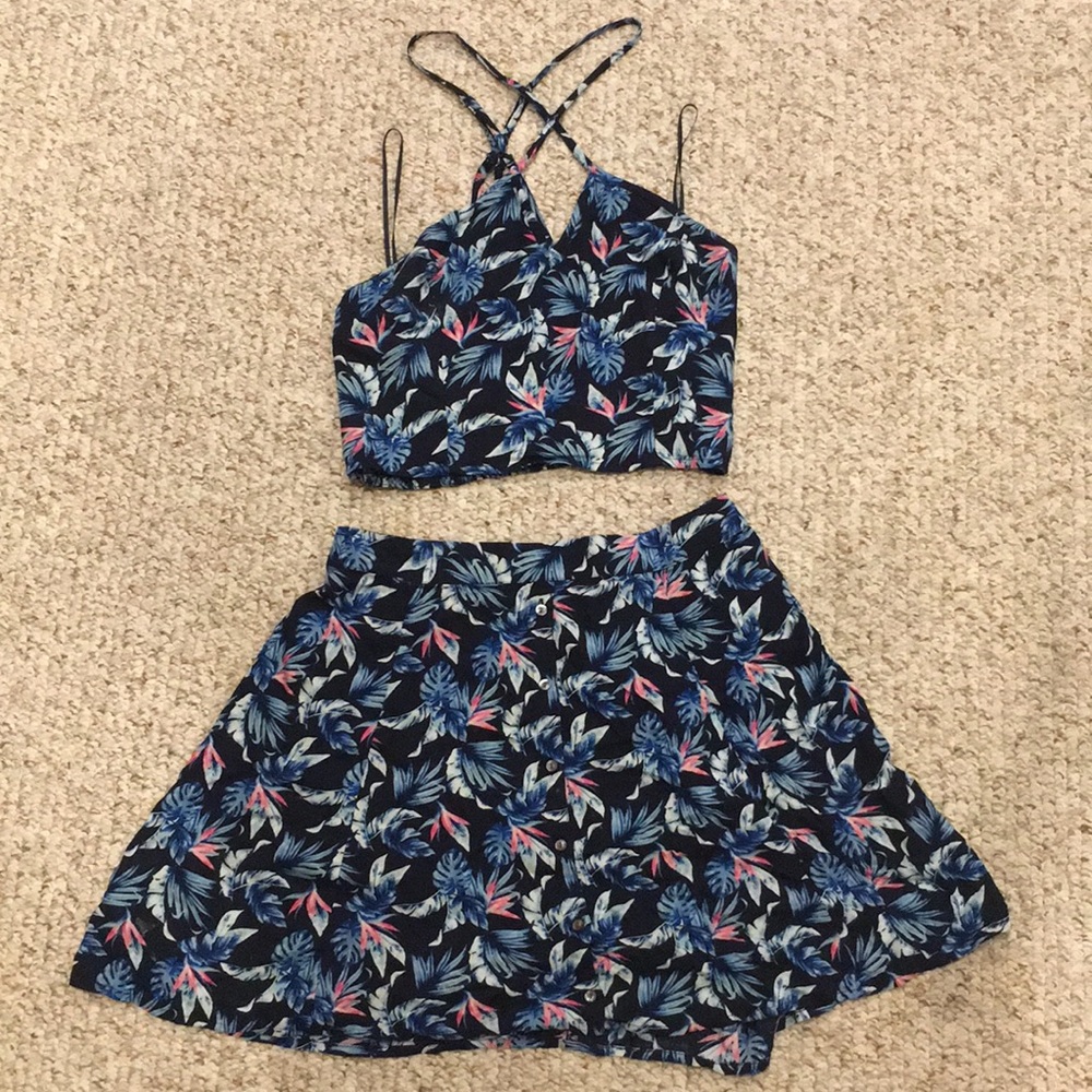 Two piece keyhole top and skater style skirt